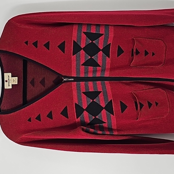 Woolrich Elegant Ruby Red Aztec Design Zip Front Sweater - Picture 11 of 16